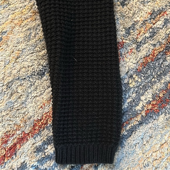 Womens Silence & Noise cropped off the shoulder sweater in black size large - Picture 5 of 12